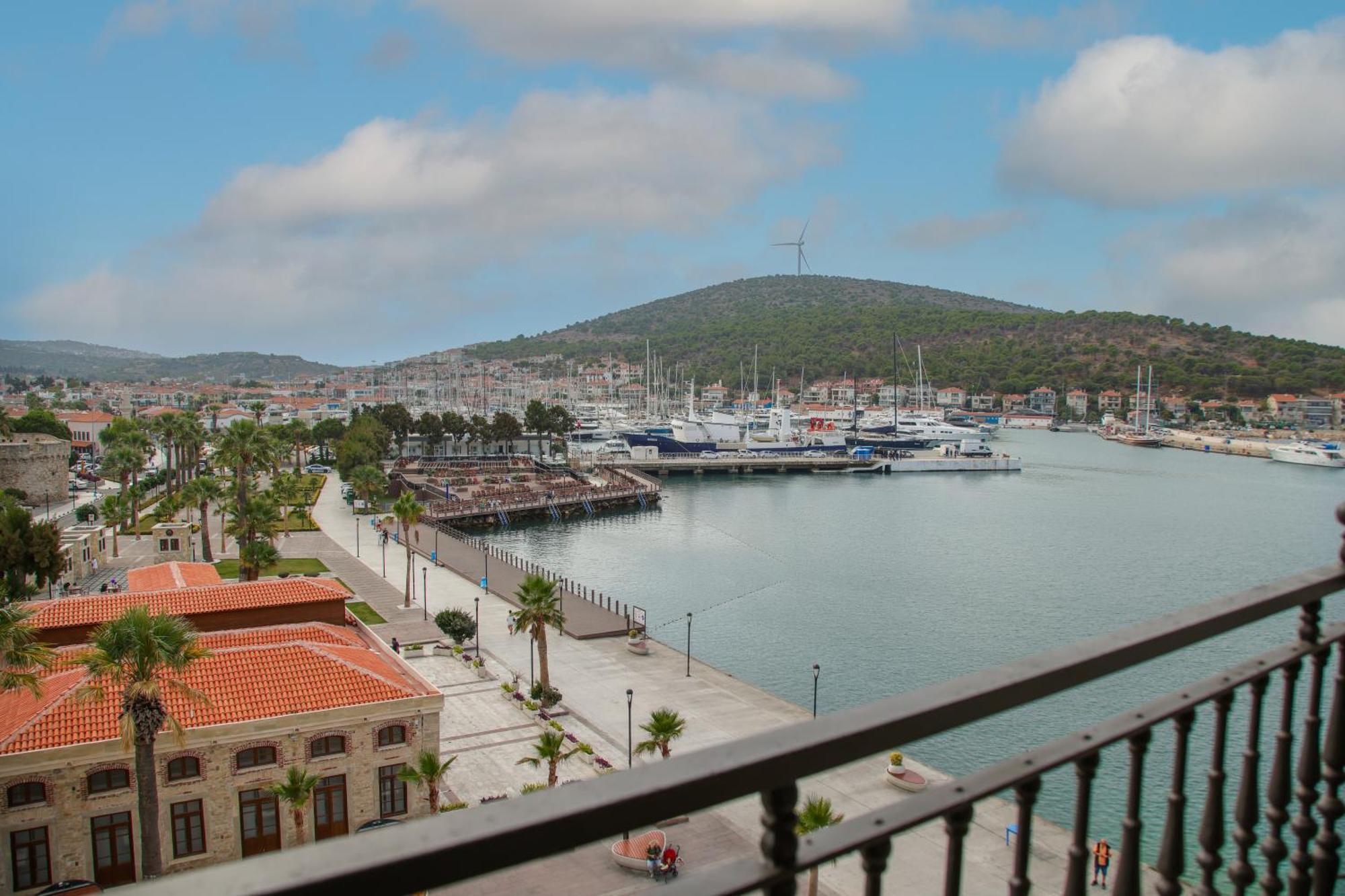 Ertan Otel Çeşme Exterior foto